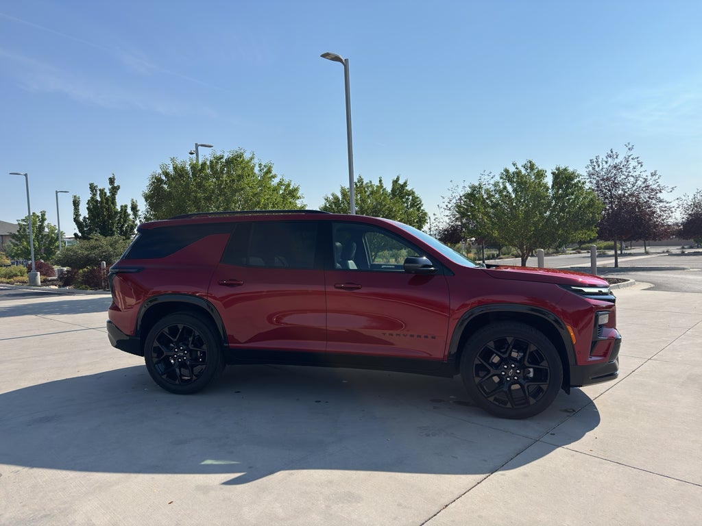 2025 Chevrolet Traverse RS