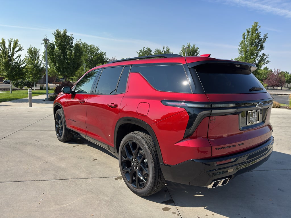 2025 Chevrolet Traverse RS