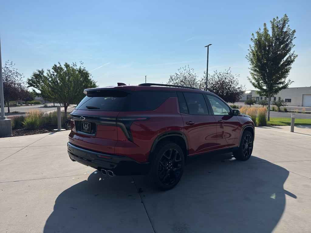 2025 Chevrolet Traverse RS