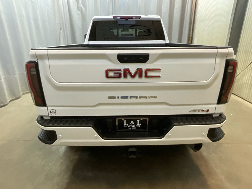 2024 GMC Sierra 2500 HD AT4