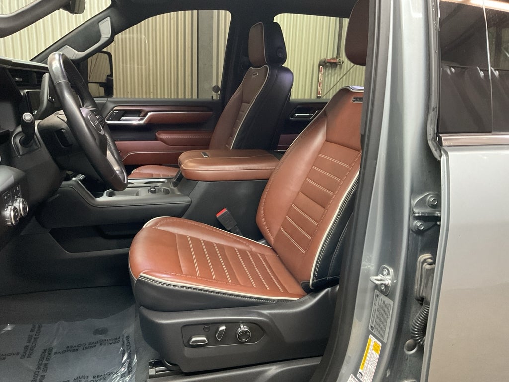 2024 GMC Sierra 3500 HD Denali Ultimate