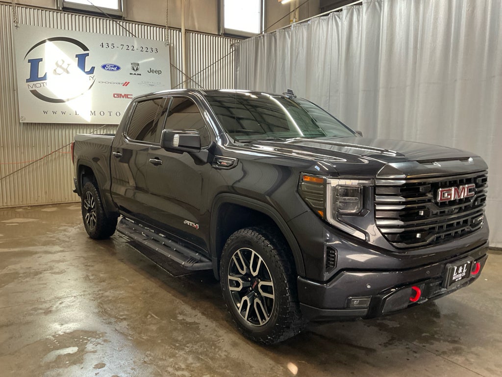 2024 GMC Sierra 1500 AT4