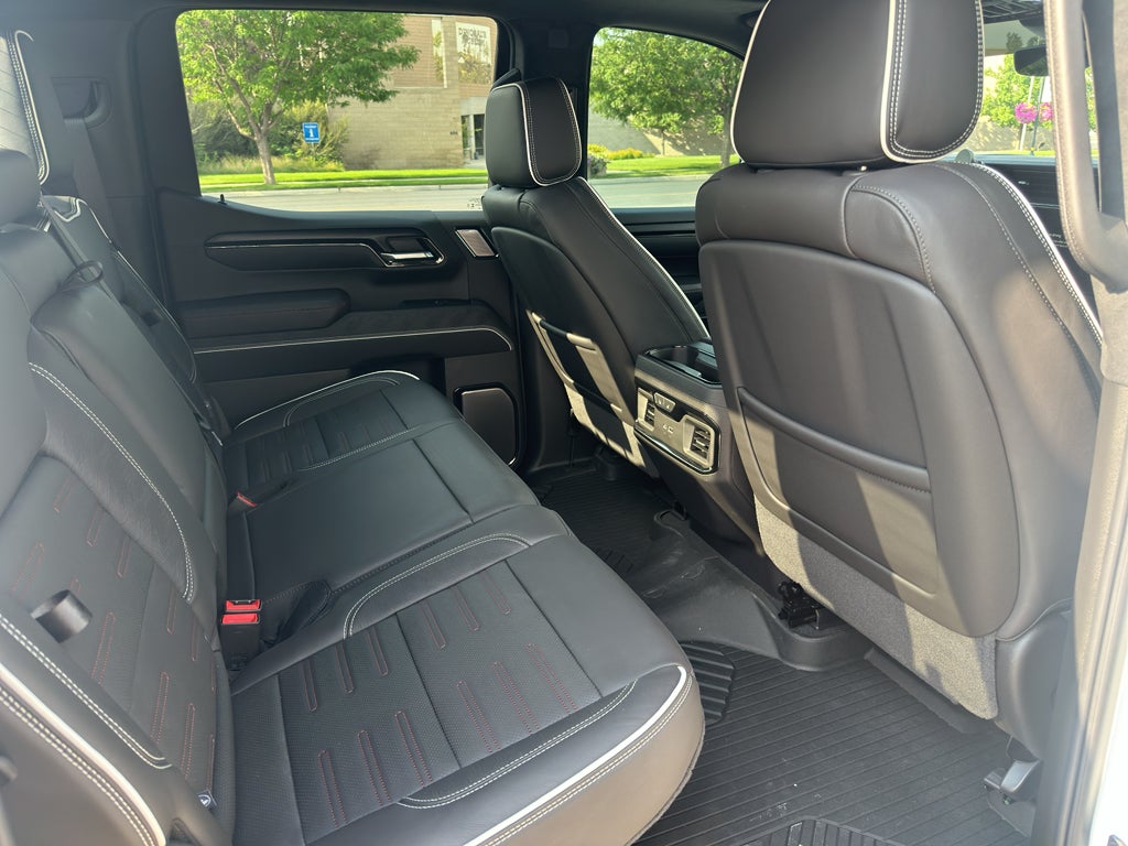 2025 GMC Sierra 1500 AT4X