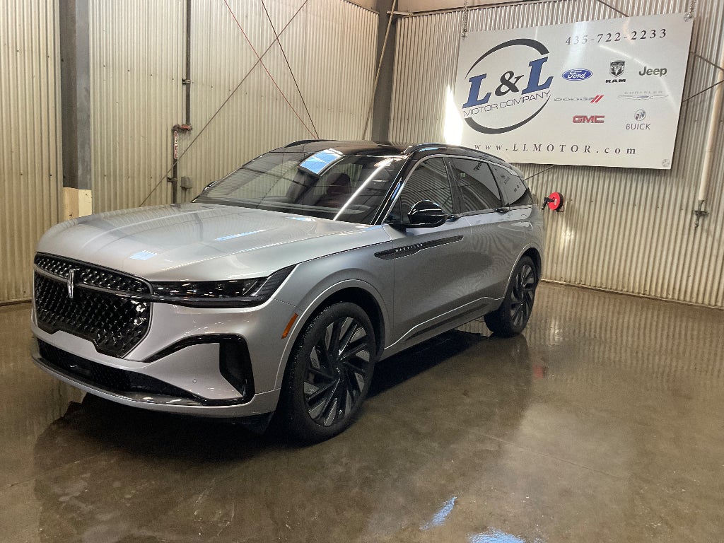 2025 Lincoln Nautilus Black Label