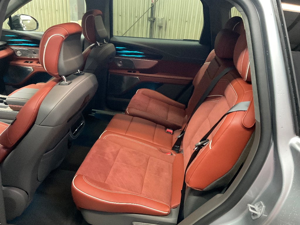 2025 Lincoln Nautilus Black Label