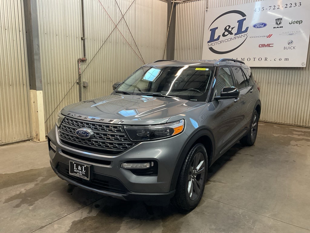 2024 Ford Explorer XLT