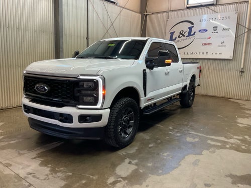 2024 Ford F-350 LARIAT