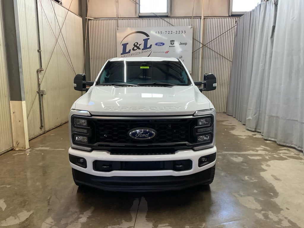 2024 Ford F-350 LARIAT