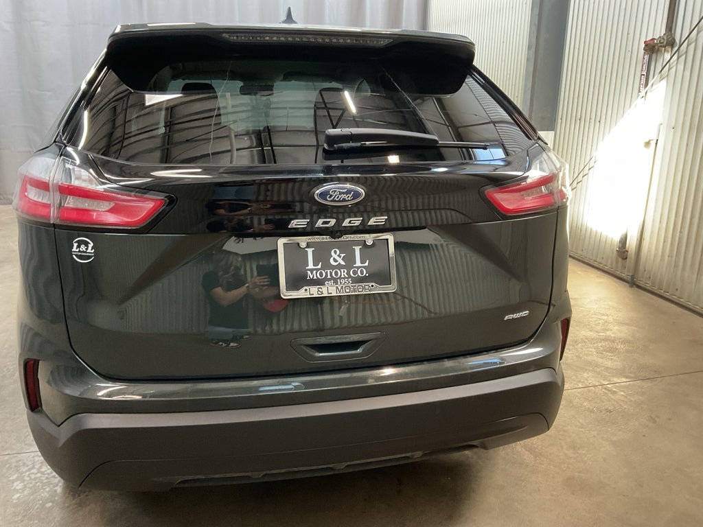 2022 Ford Edge SE
