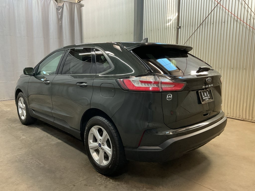 2022 Ford Edge SE