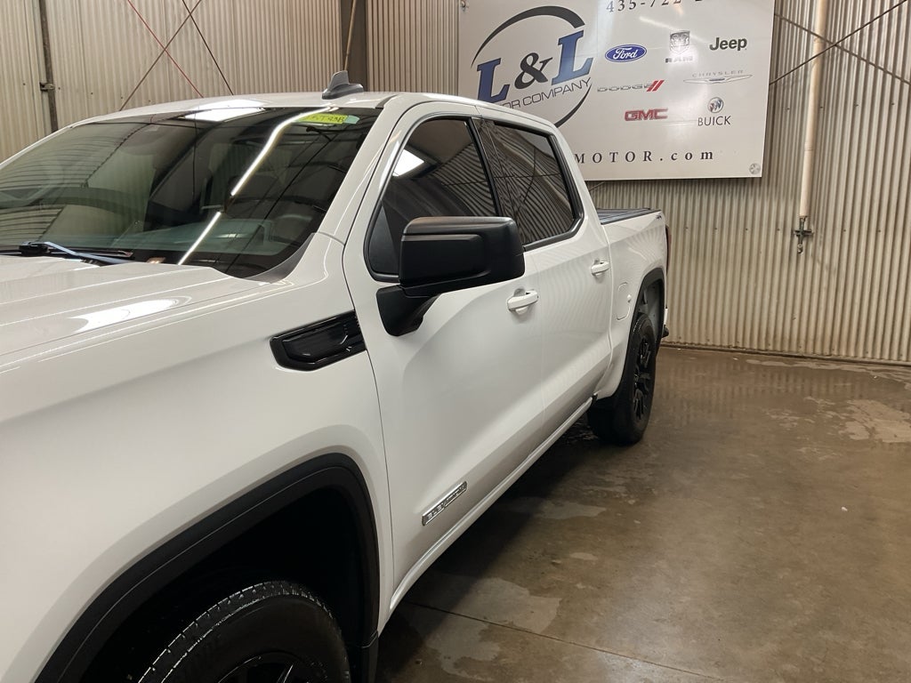 2024 GMC Sierra Elevation