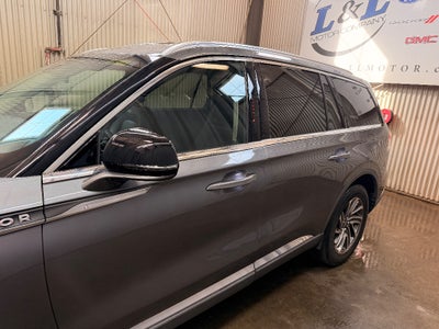 2023 Lincoln Aviator Standard